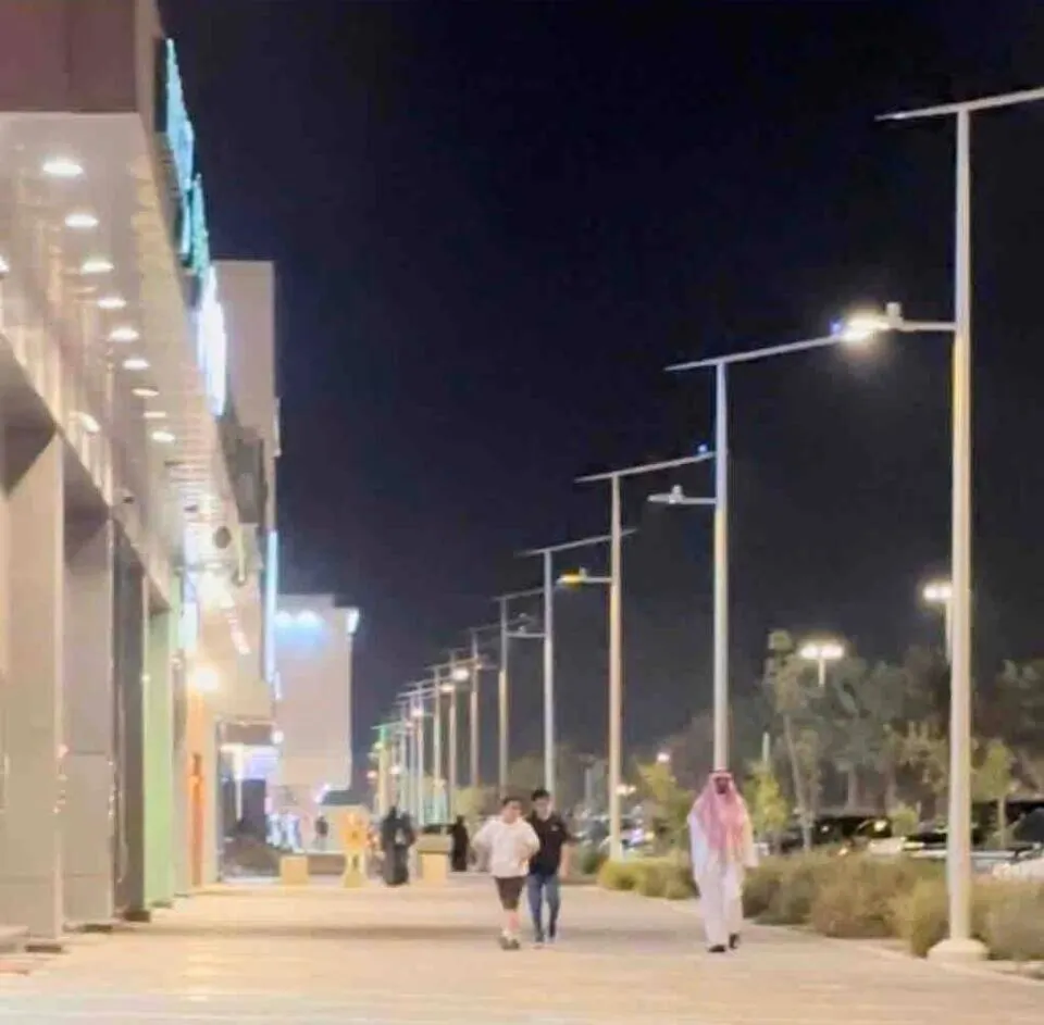 4- Cozy Sleeps 7 Family Apartment Medina Arabia Saudita